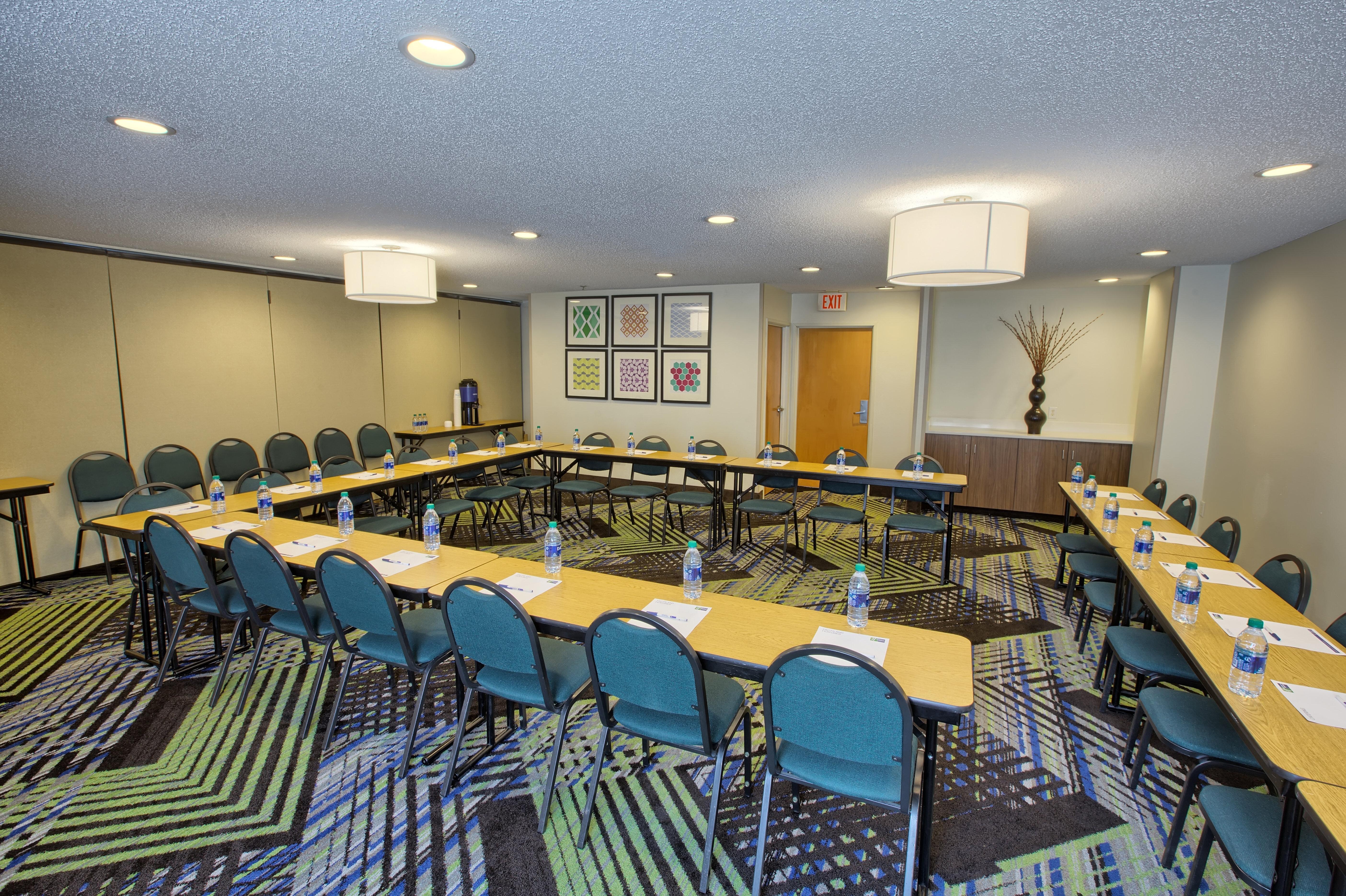 Holiday Inn Express Hotel & Suites Raleigh North - Wake Forest By Ihg Dış mekan fotoğraf