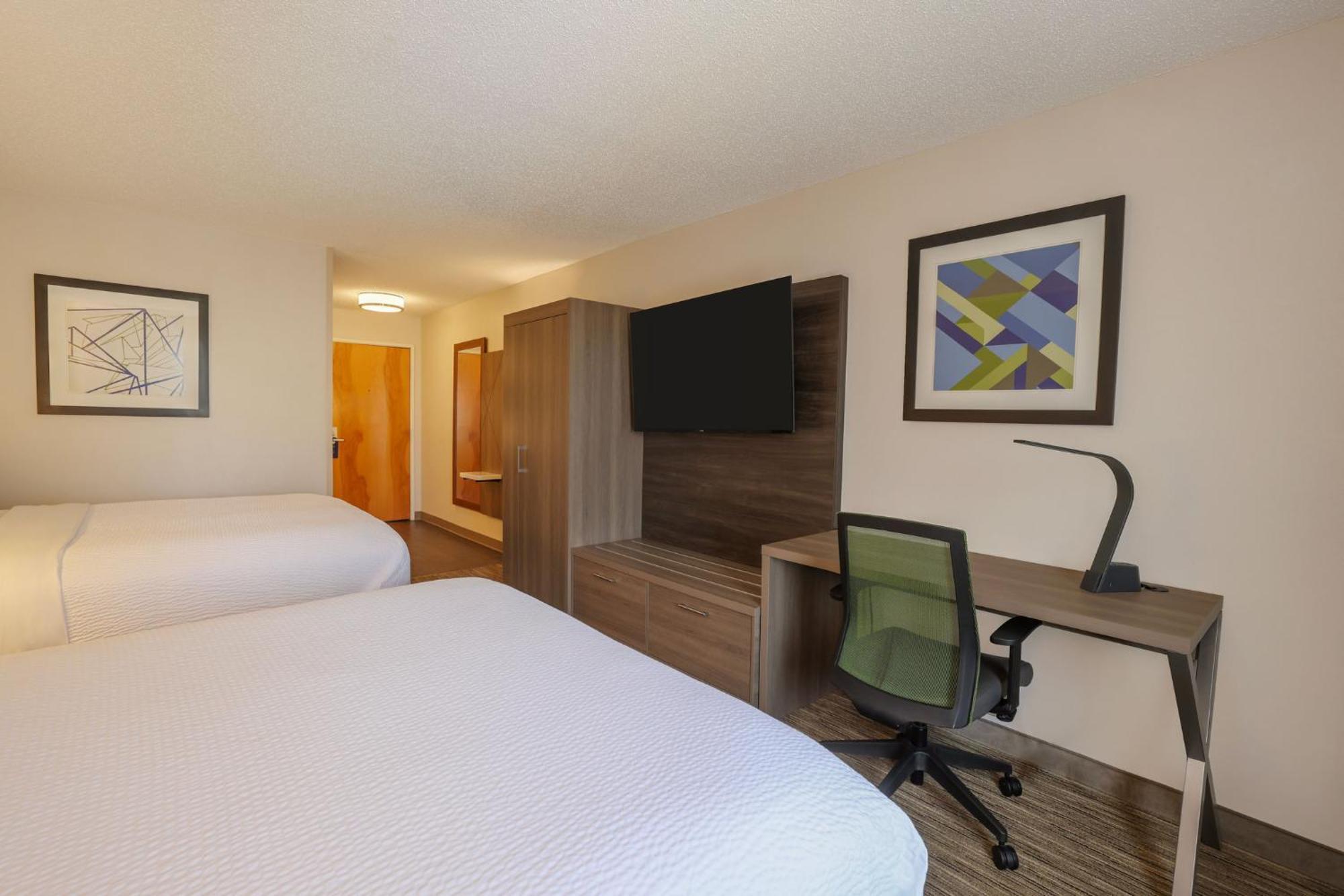 Holiday Inn Express Hotel & Suites Raleigh North - Wake Forest By Ihg Dış mekan fotoğraf