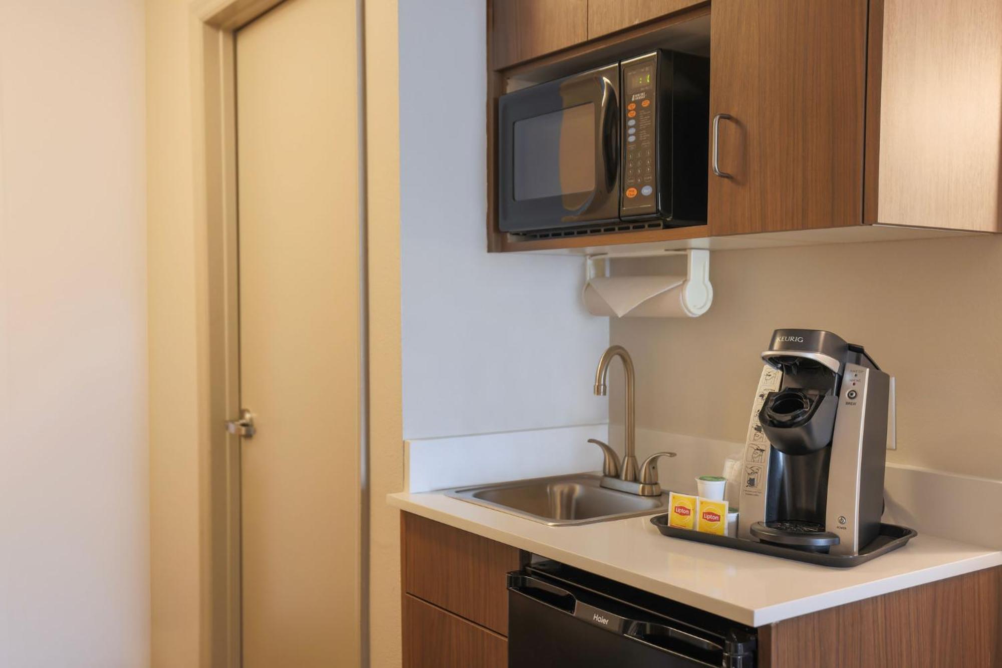 Holiday Inn Express Hotel & Suites Raleigh North - Wake Forest By Ihg Dış mekan fotoğraf