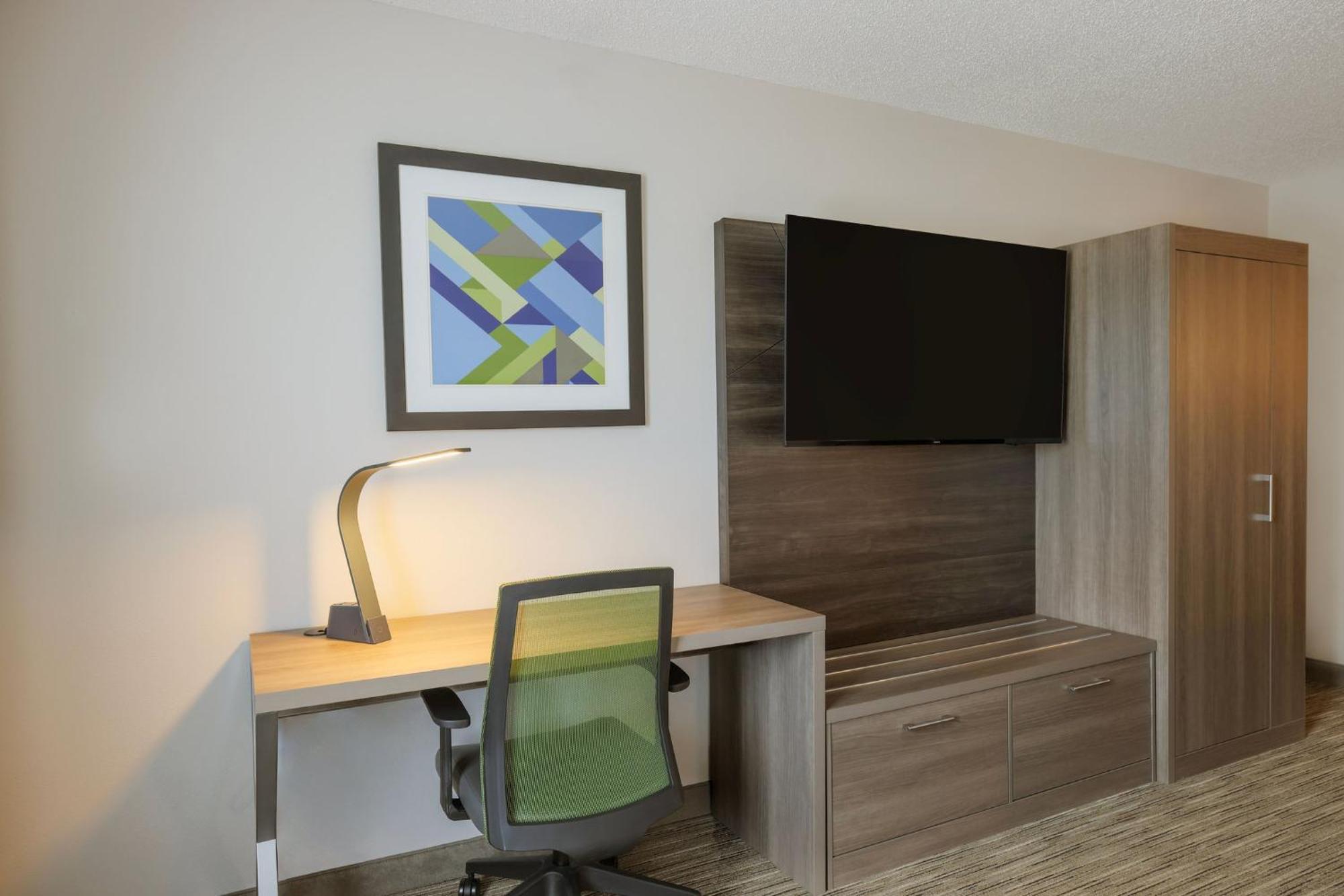 Holiday Inn Express Hotel & Suites Raleigh North - Wake Forest By Ihg Dış mekan fotoğraf