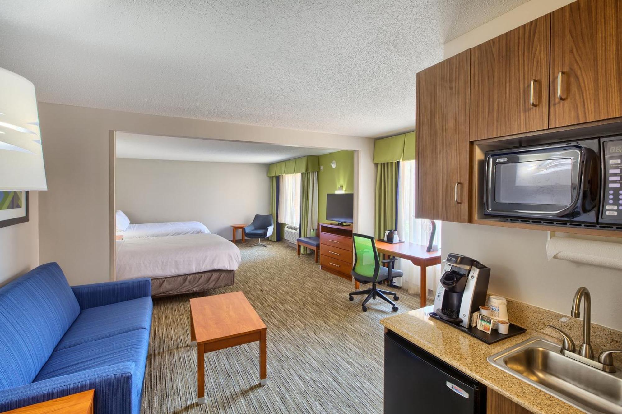 Holiday Inn Express Hotel & Suites Raleigh North - Wake Forest By Ihg Dış mekan fotoğraf