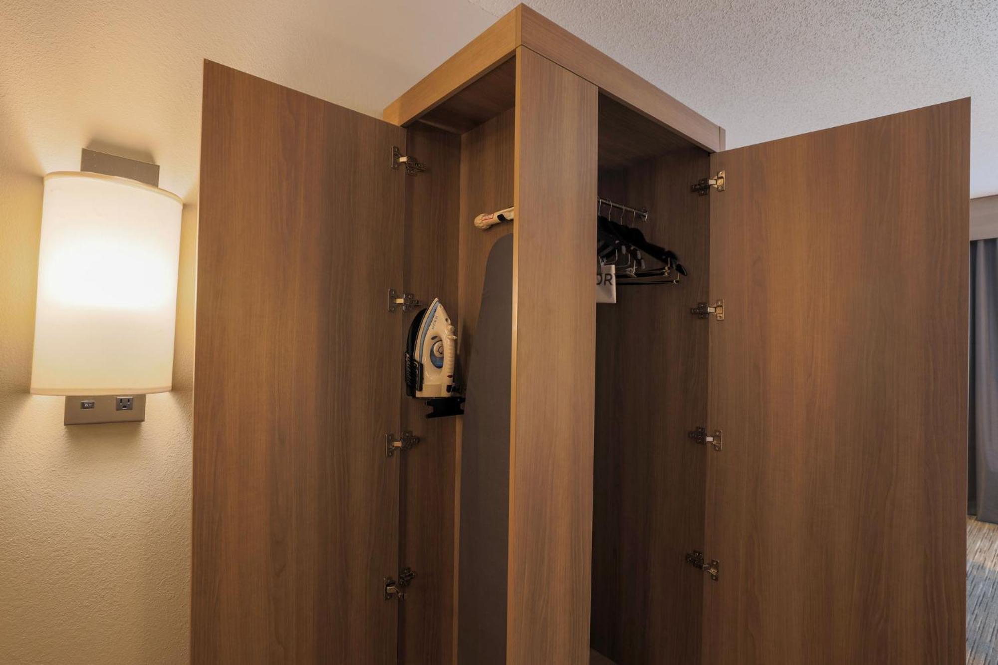 Holiday Inn Express Hotel & Suites Raleigh North - Wake Forest By Ihg Dış mekan fotoğraf